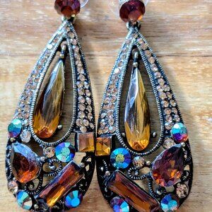 Vintage Joan Rivers Collection Rhinestone Large Earring Pierced